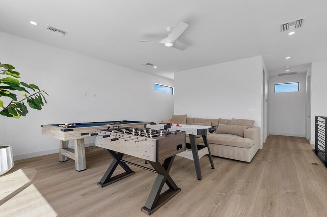 Building Photo - 4053 Heron Fairway Dr