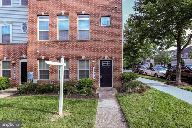 Building Photo - 6300 Santo Place