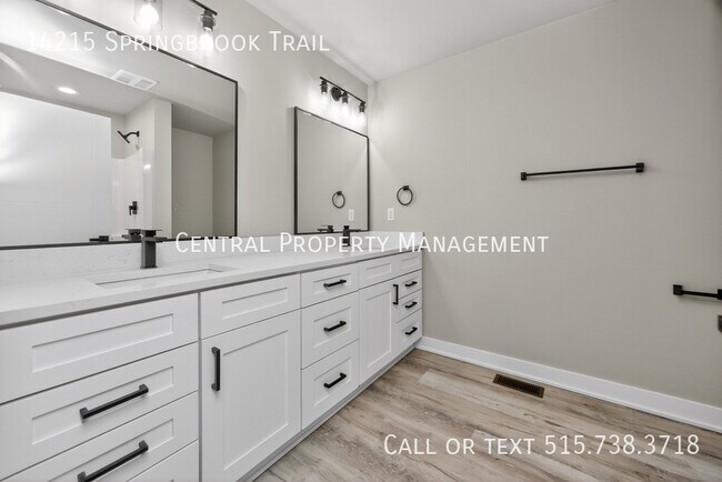 Building Photo - 14215 Springbrook Trl
