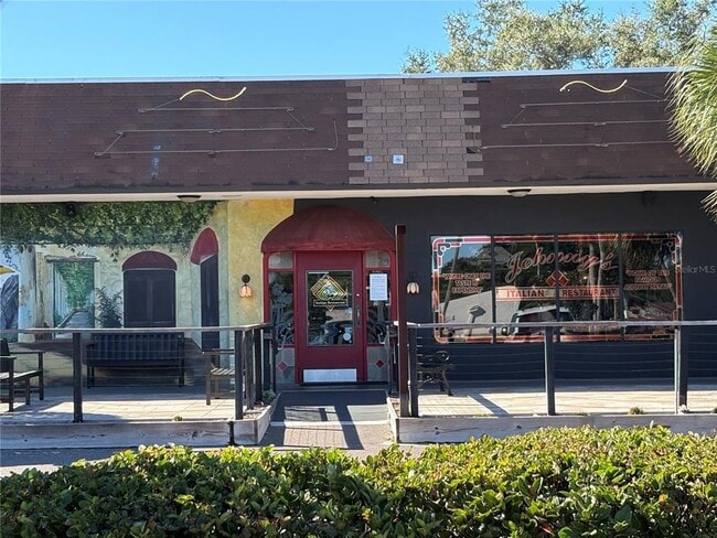 Building Photo - 1606 Flint Dr W