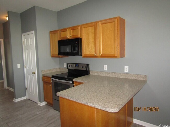 Building Photo - 1103 Checkerberry St