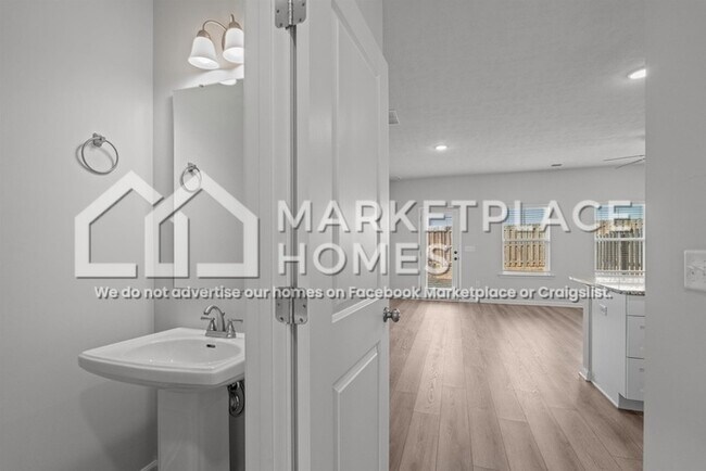 Building Photo - 3435 Briar Rose Ct