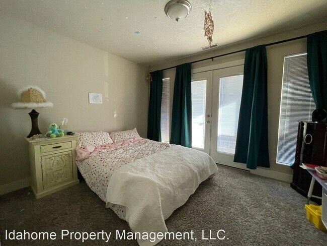 Building Photo - 3 br, 2.5 bath House - 1615 S Denver Ave