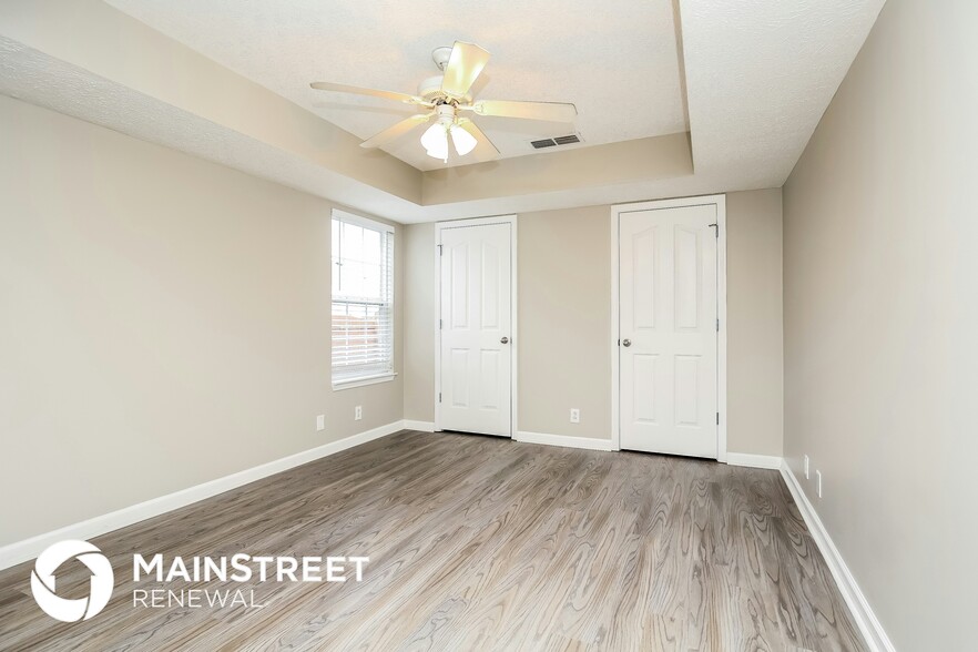 Building Photo - 1505 Carrick Dr