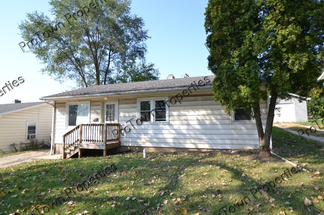 Building Photo - 203 Algonquin St