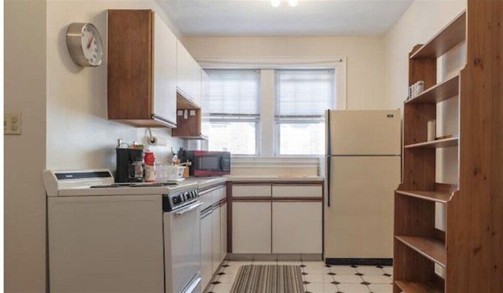 Building Photo - 11 Ellery St