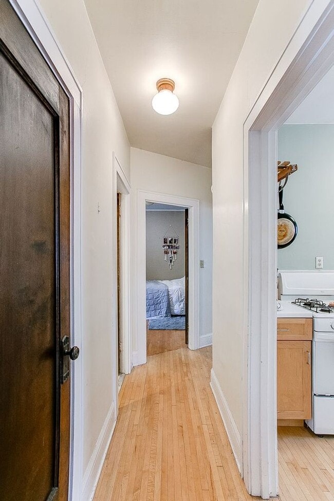 Building Photo - 2011 Portland Ave