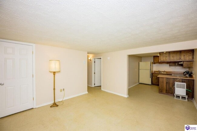 Building Photo - 5918 S Wilson Rd