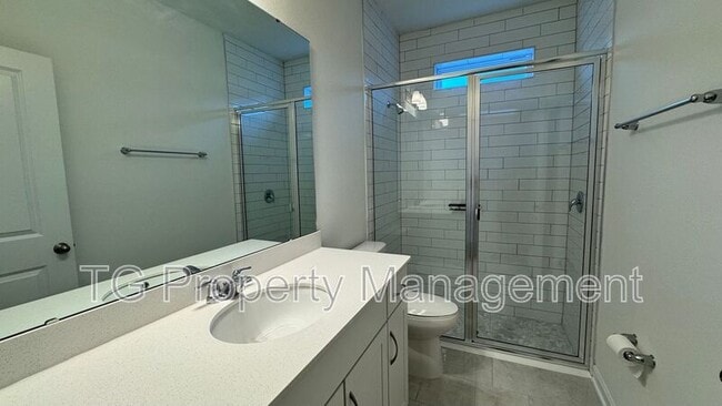 Building Photo - 117 Crew Ct