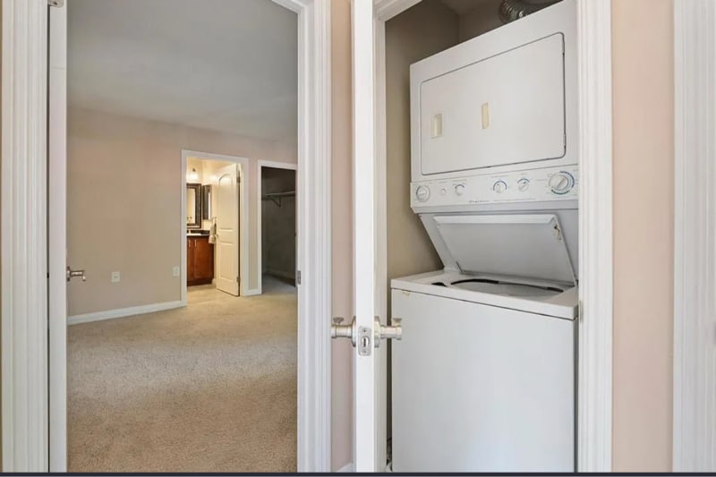 Building Photo - 100 Sea Cliff Way