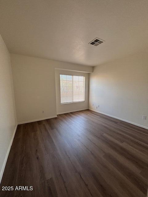 Building Photo - 1241 S Wagon Wheel Dr
