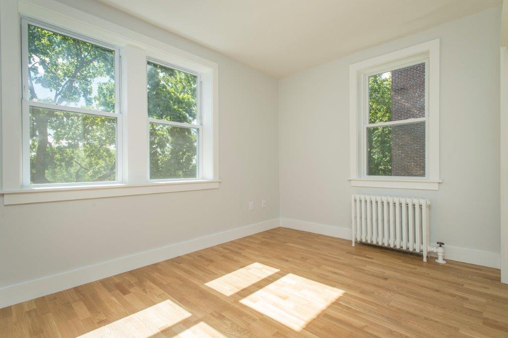Building Photo - 136 Highland Ave