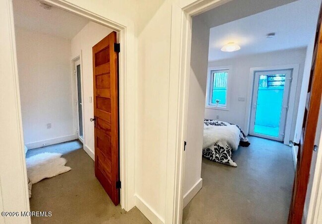 Building Photo - 71 Booraem Ave