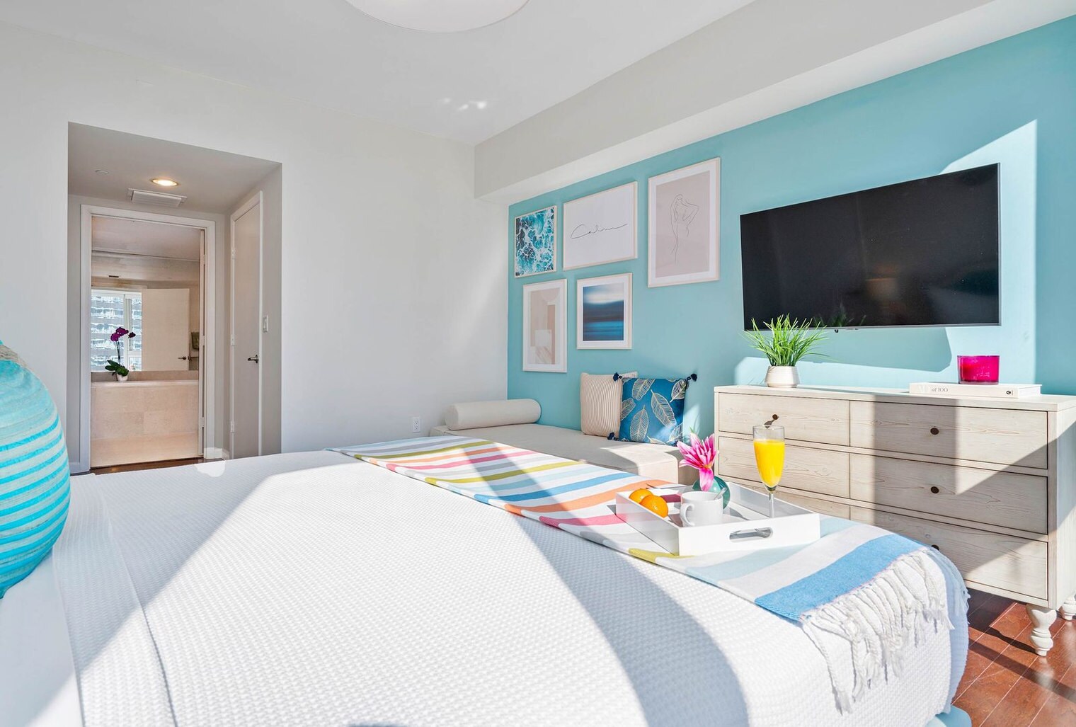 Building Photo - 485 Brickell Ave