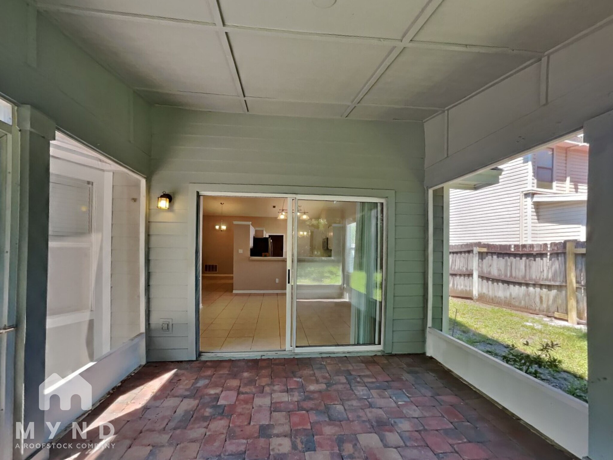 Building Photo - 536 Remington Oak Dr