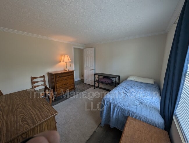Building Photo - 3276 Hargrove St