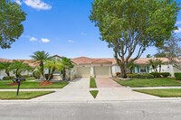 Building Photo - 6077 Lake Hibiscus Dr