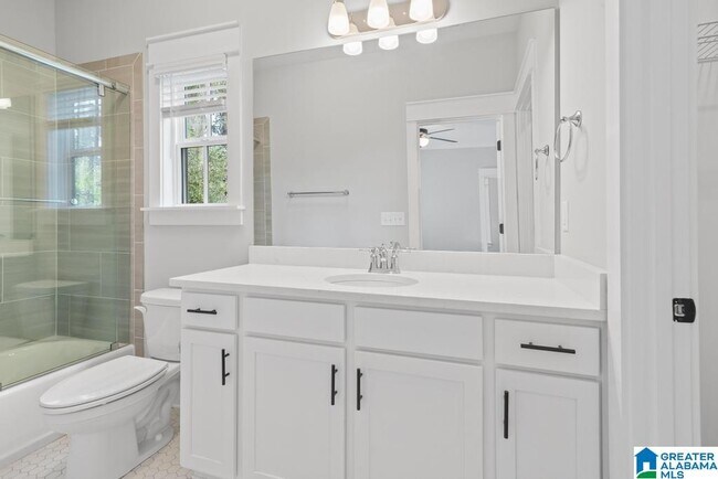 Building Photo - 1509 Cottage Grv