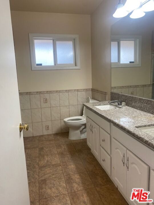 Building Photo - 20412 Enadia Way