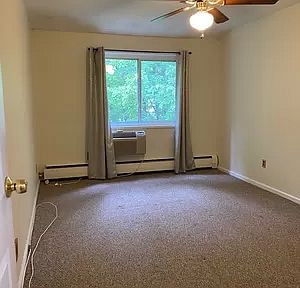 Building Photo - 1290 Rockland Ave