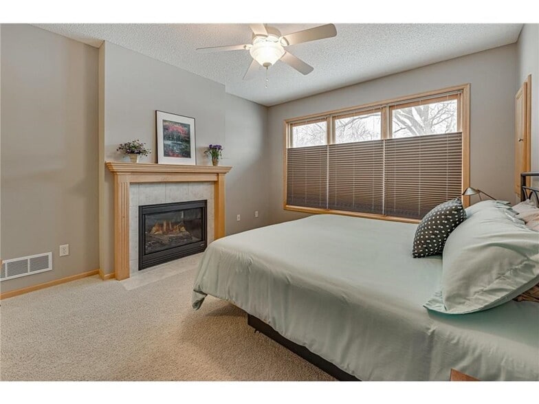 Building Photo - 2717 Lindsey Ct