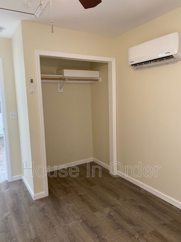 Building Photo - 790 N Grove St