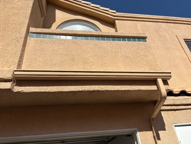 Building Photo - OBA1