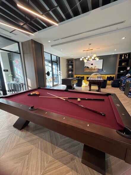 Building Photo - 1655 NW 124th St