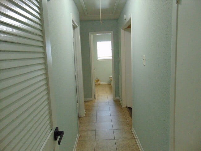 Building Photo - 3247 Hunters Glen Dr