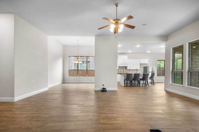 Building Photo - 16050 Talamore Ln
