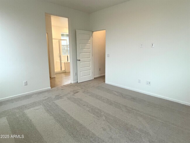 Building Photo - 13233 W Buckskin Trl