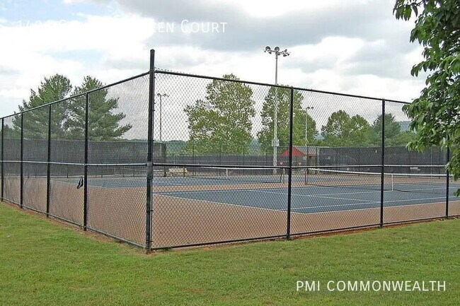 Building Photo - 1406 Glenside Green Ct