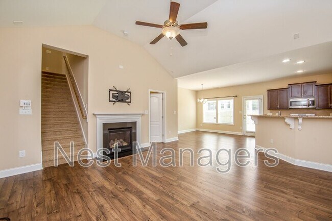 Building Photo - 620 Stonebriar Ave