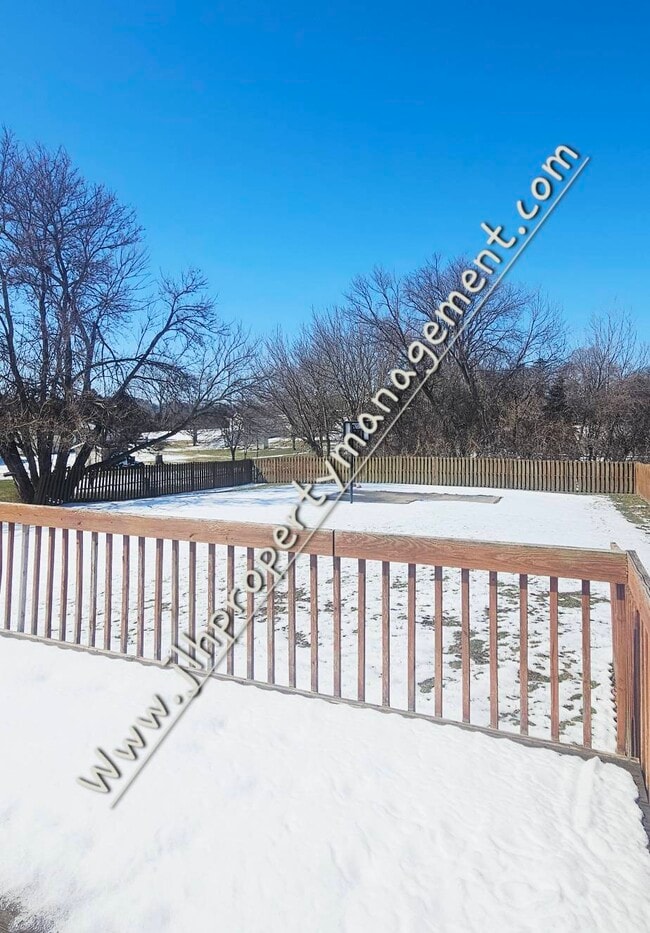 Building Photo - 1774 S Hance Dr
