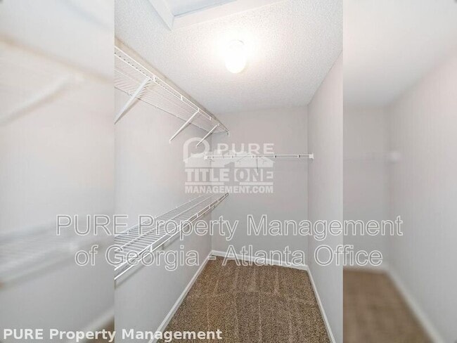 Building Photo - 52 E Boxwood Dr SE