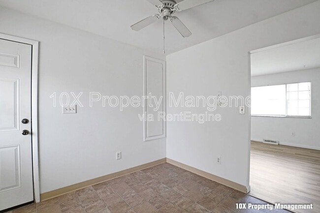 Building Photo - 92 Cherrington Rd