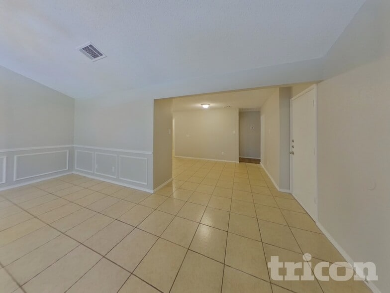 Building Photo - 6701 Spur Ridge Ct