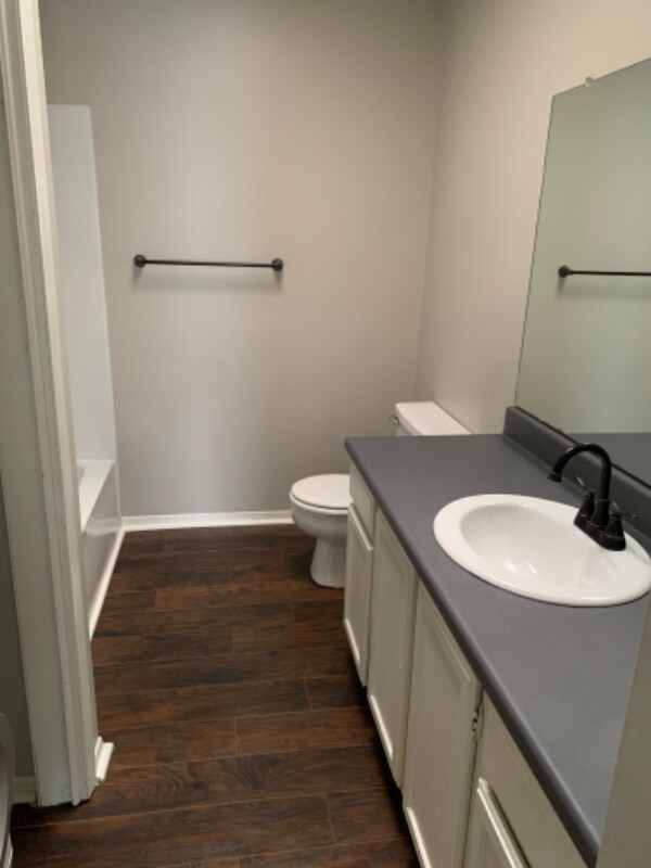 Building Photo - 6725 W Shade Ln