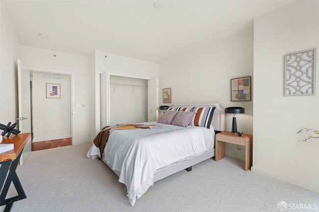 Building Photo - Luxury Condo at The Palms located in South of Market San Francisco