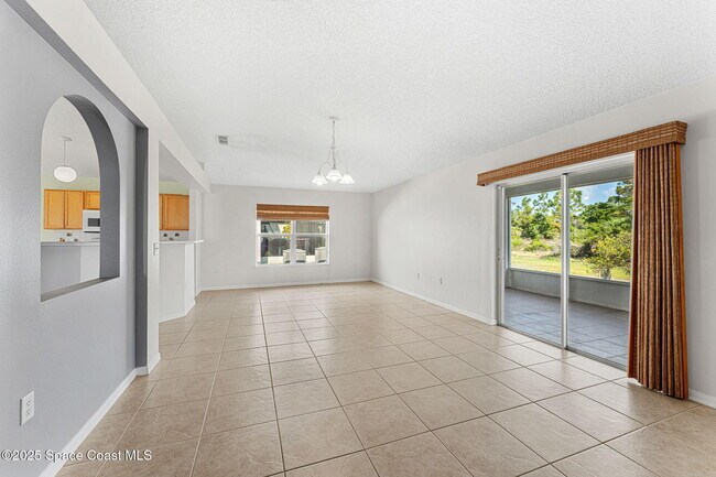 Building Photo - 2390 Savannah Blvd