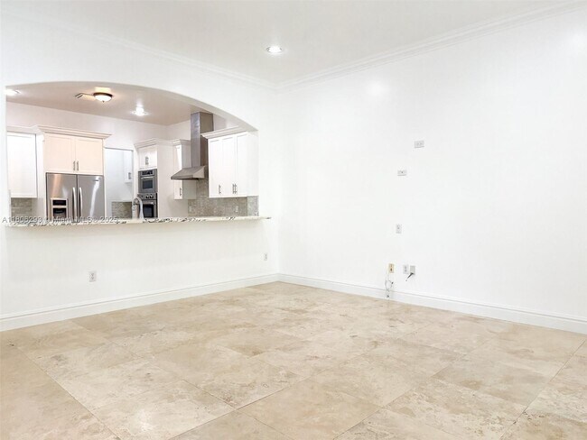 Building Photo - 10170 SW 75th Pl