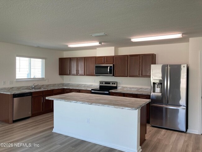 Building Photo - 12856 Buckhorn Ln