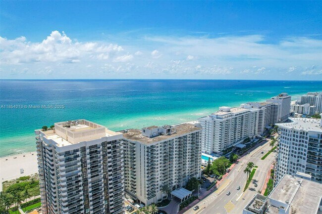 Building Photo - 5701 Collins Ave