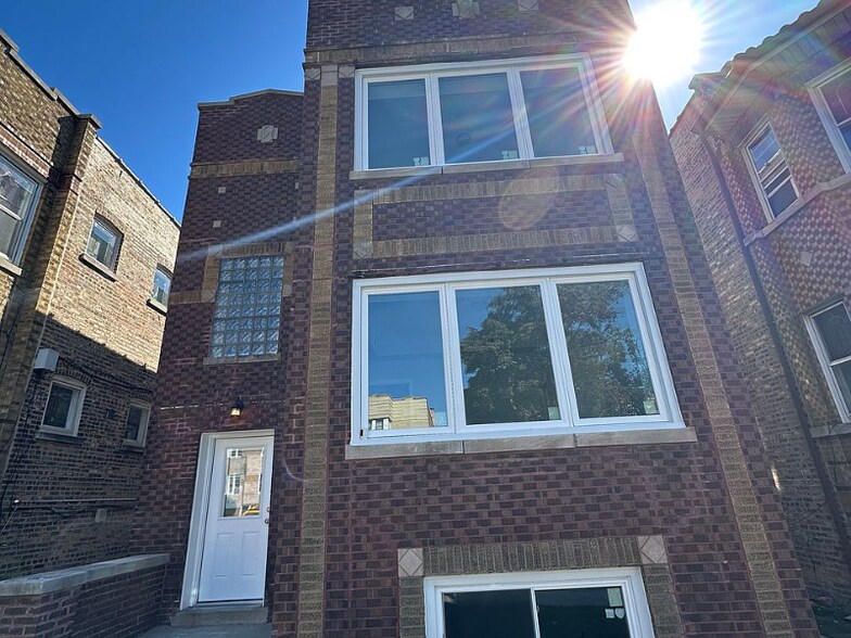 Primary Photo - 1823 Oak Park Ave