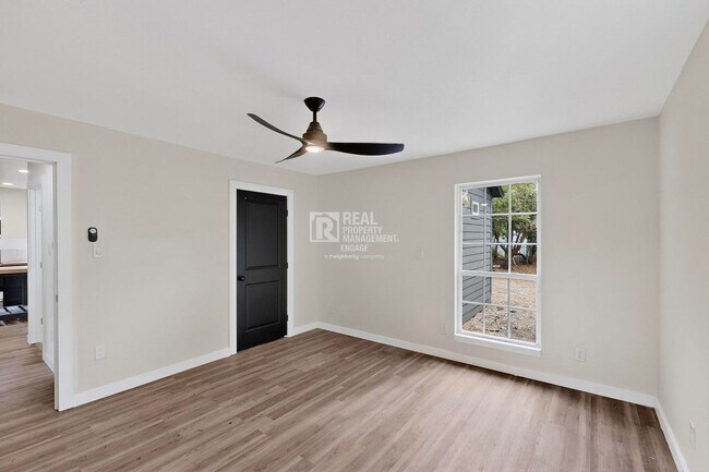 Building Photo - Single Story 3-Bedroom Home in McKinney Av...