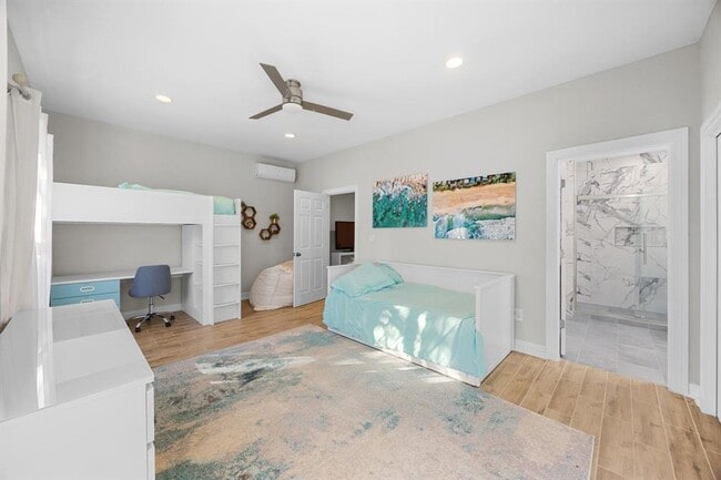 Building Photo - 5600 Blueridge Ct