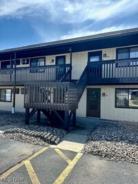 Building Photo - 1360 Melanie Dr
