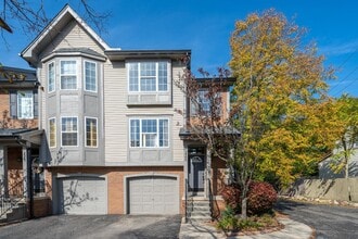 Building Photo - 222 Willis Ave