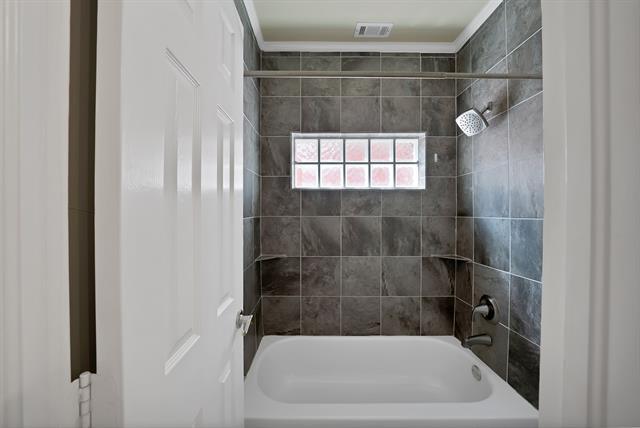 Building Photo - 2802 Timber Hill Dr