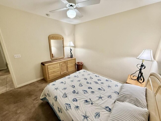 Building Photo - 1528 1/2 41st Ave N